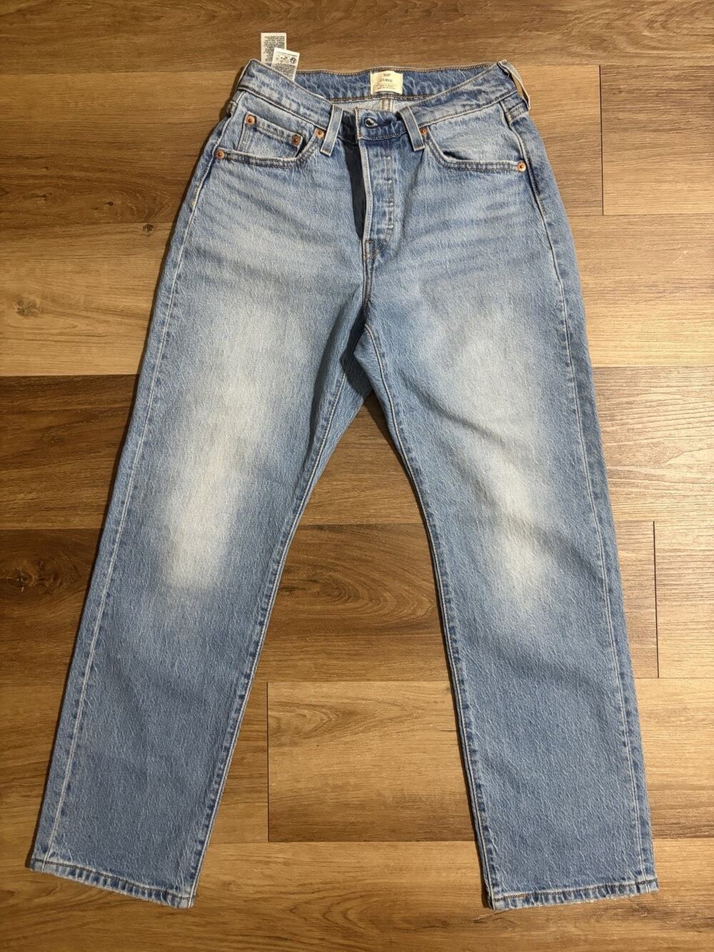Levi's 501 Curve Women's Jeans W26 L28 Light Wash High Rise Straight Button Fly